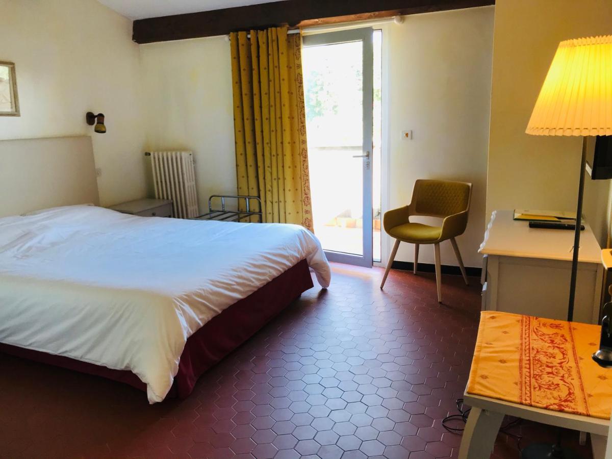 Golf Club D'uzes Bed & Breakfast Uzès